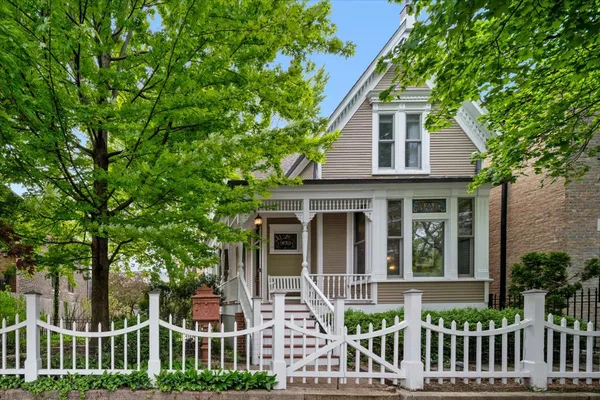 $2,199,500 | 1630 North Leavitt Street, Chicago, IL 60647