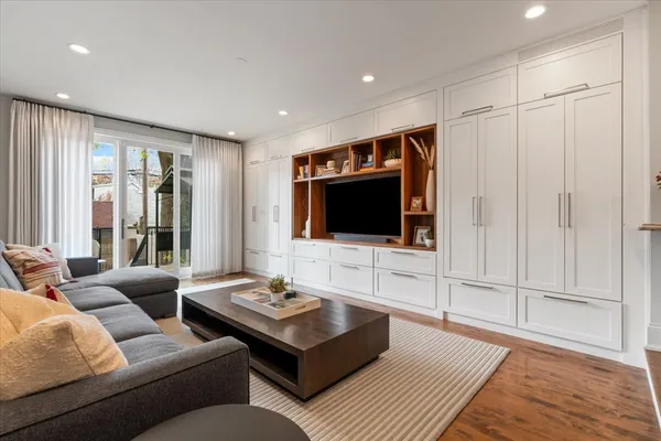 $2,199,500 | 1630 North Leavitt Street, Chicago, IL 60647