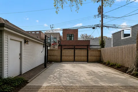 $2,199,500 | 1630 North Leavitt Street, Chicago, IL 60647