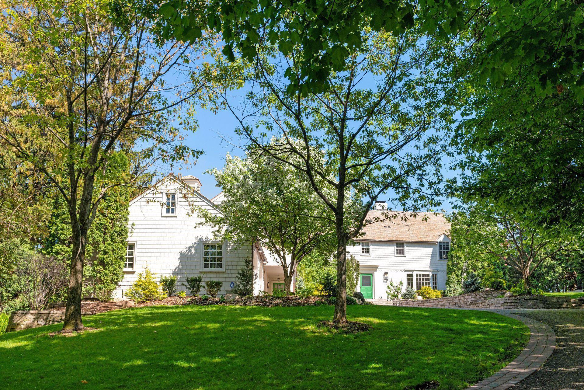 4617 Townes Circle Edina, MN 55424 - Photo 3 of 70
