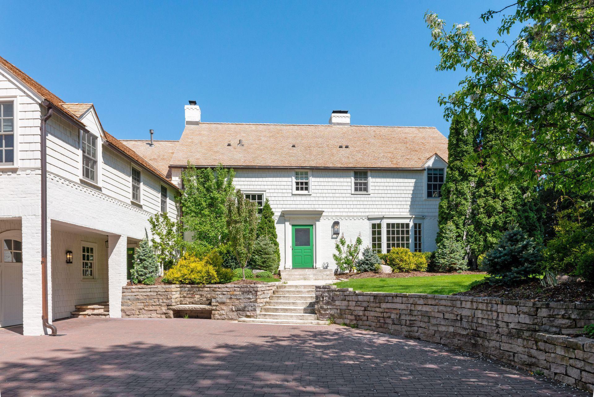 4617 Townes Circle Edina, MN 55424 - Photo 4 of 70