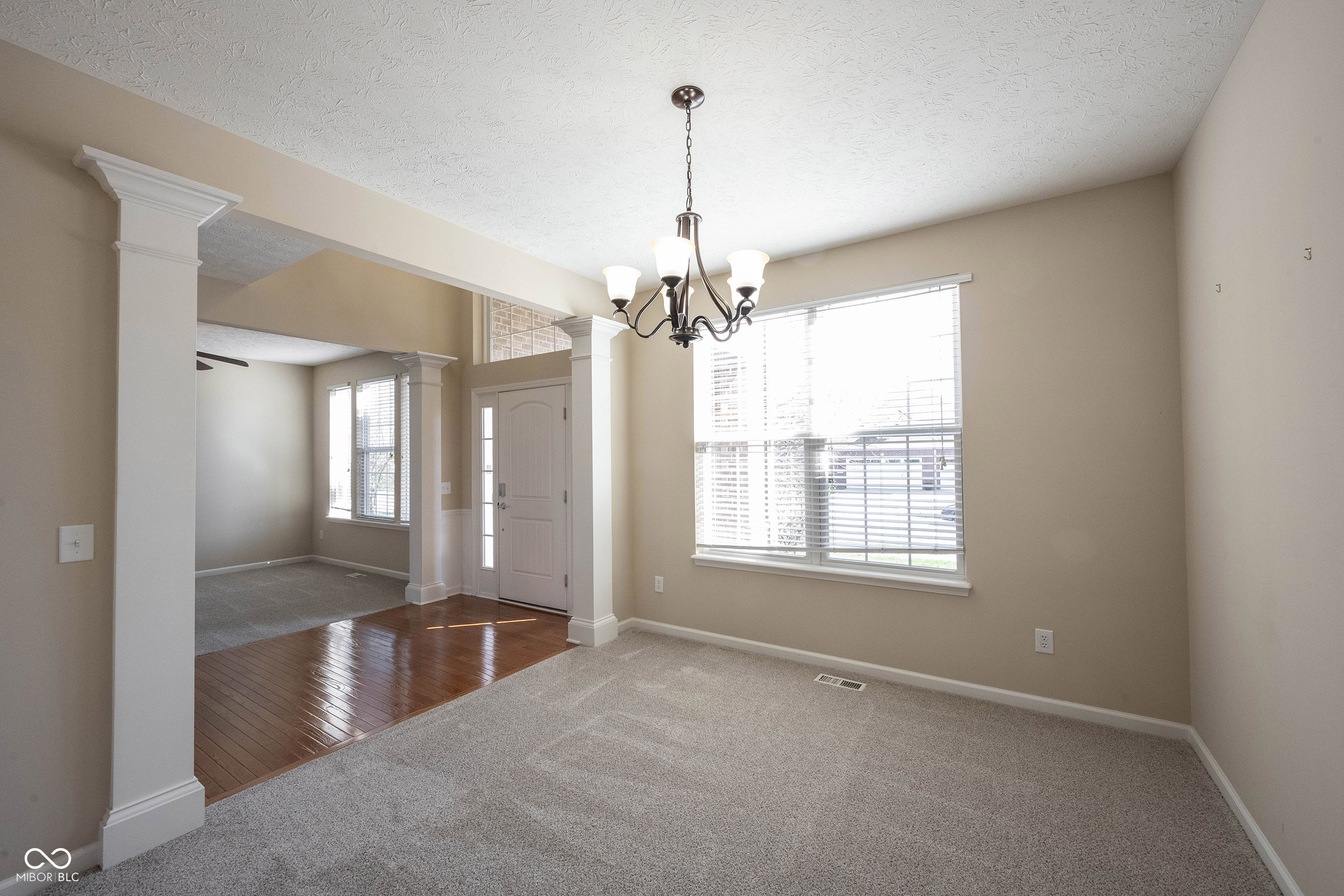 13086 Avon Cross Way Fishers, IN 46037 - Photo 11 of 71