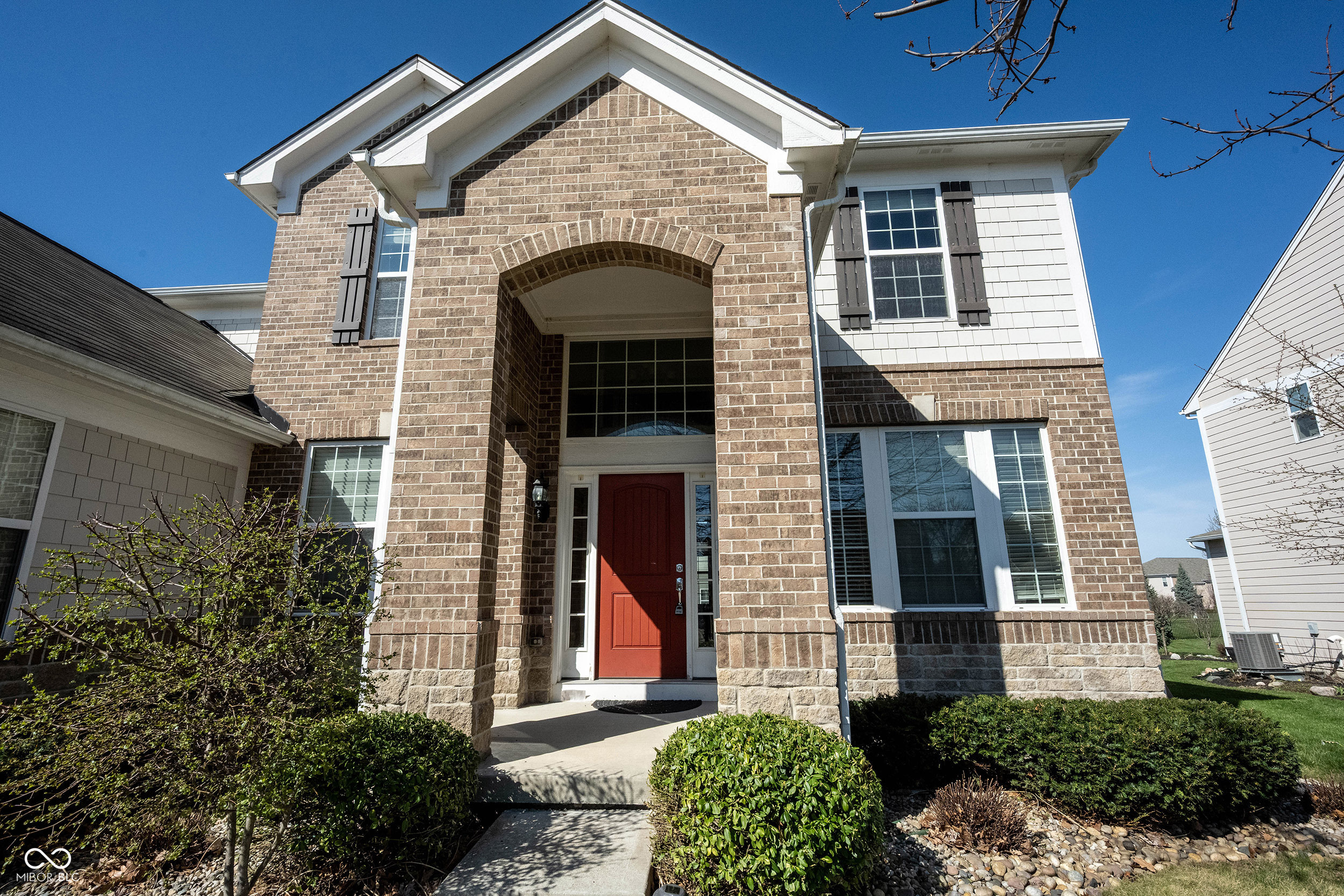 13086 Avon Cross Way Fishers, IN 46037 - Photo 2 of 71