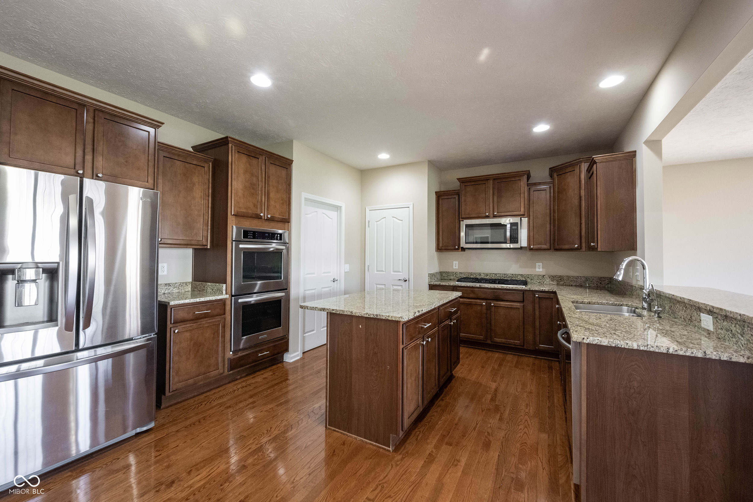 13086 Avon Cross Way Fishers, IN 46037 - Photo 23 of 71