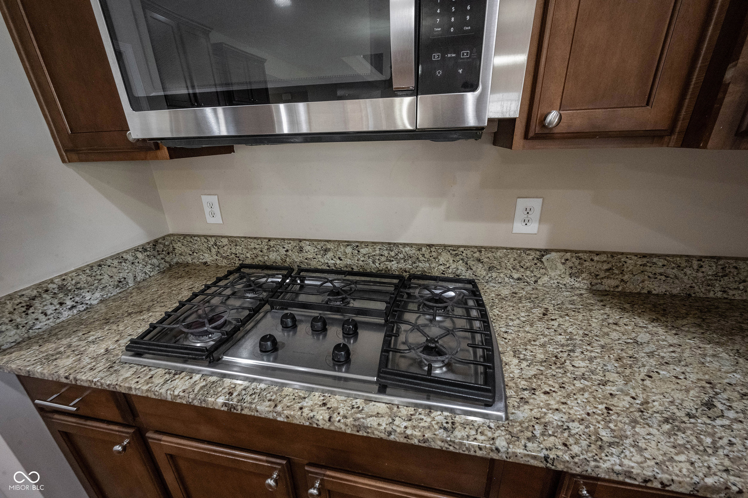 13086 Avon Cross Way Fishers, IN 46037 - Photo 25 of 71