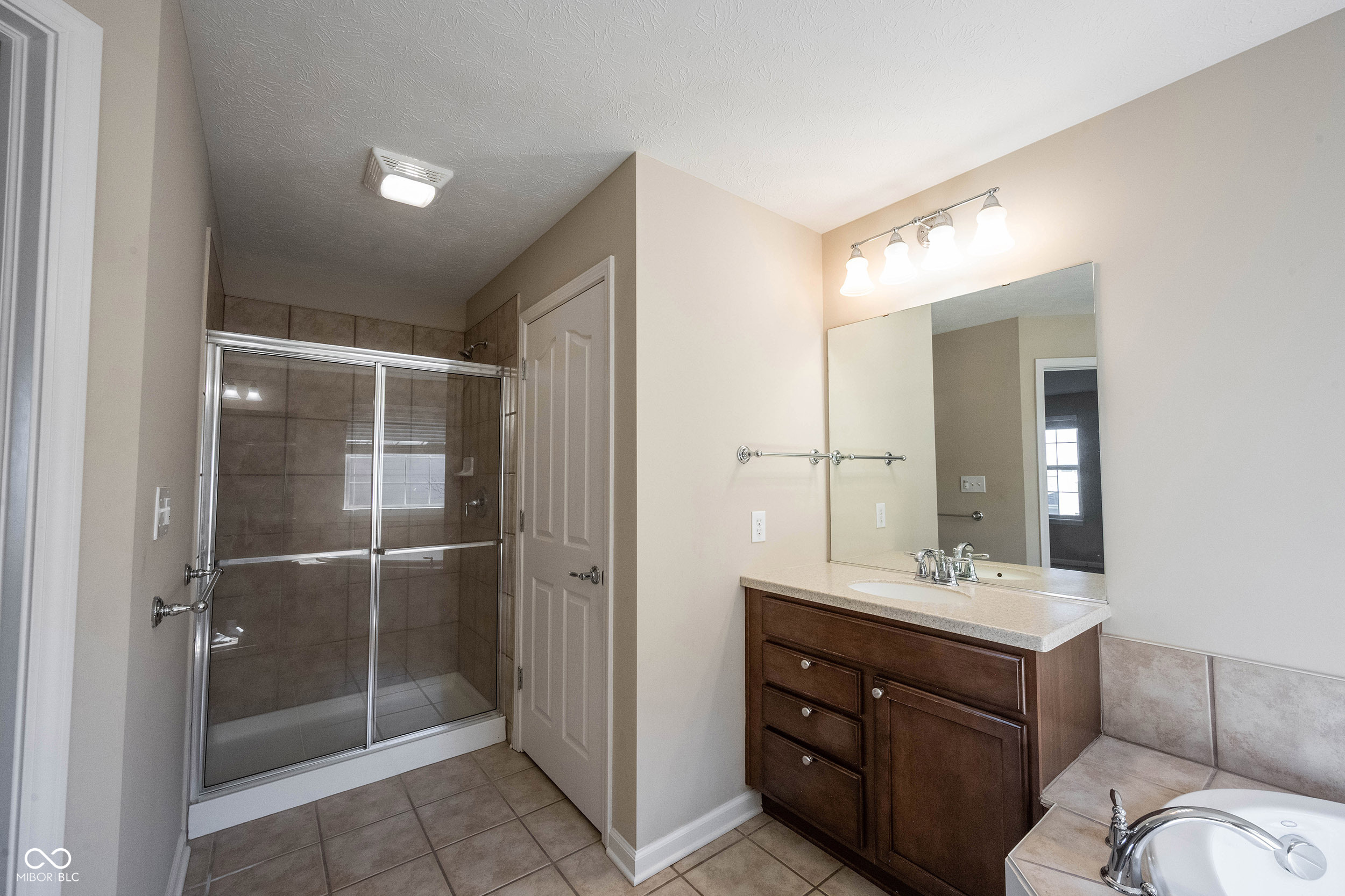 13086 Avon Cross Way Fishers, IN 46037 - Photo 45 of 71