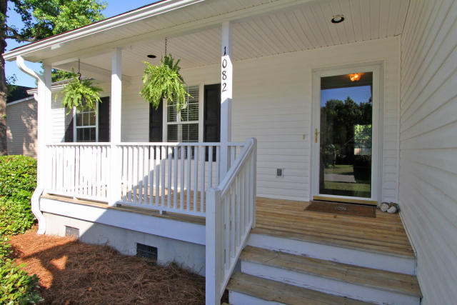 1082 Farmington Road Charleston, SC 29412 - Photo 5 of 31 Front Porch 2