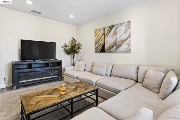 $539,900 | 2419 Gabriel Drive, Merced, CA 95340