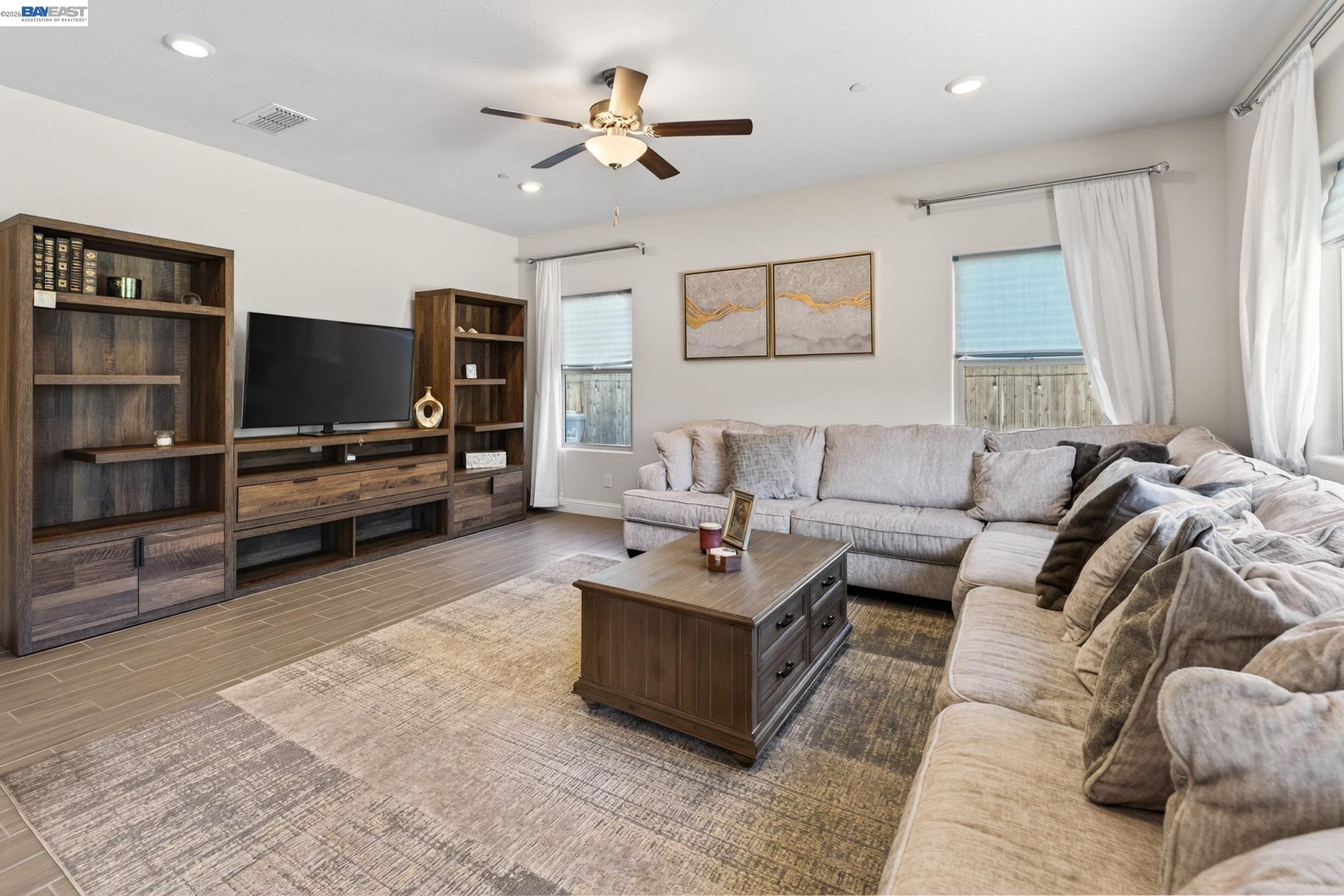 2419 Gabriel Drive Merced, CA 95340 - Photo 8 of 41