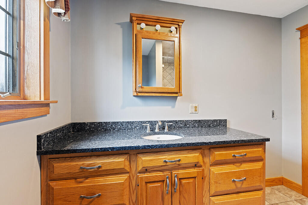 166 Weeks Mills Road South China, ME 04358 - Photo 51 of 134 19_BP5A0261_DxO_mls