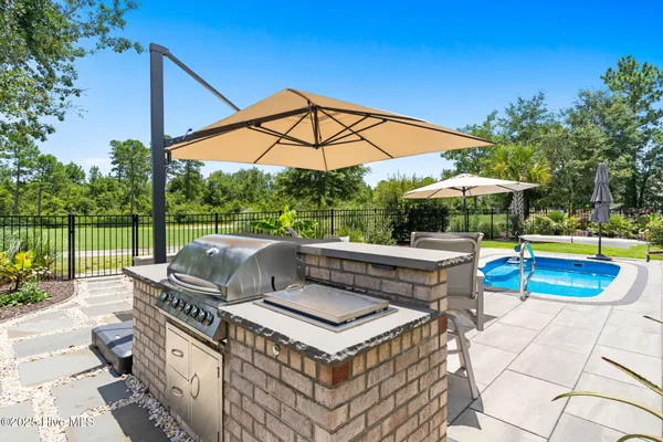 $949,900 | 2393 Red Birch Trail Northeast, Leland, NC 28451