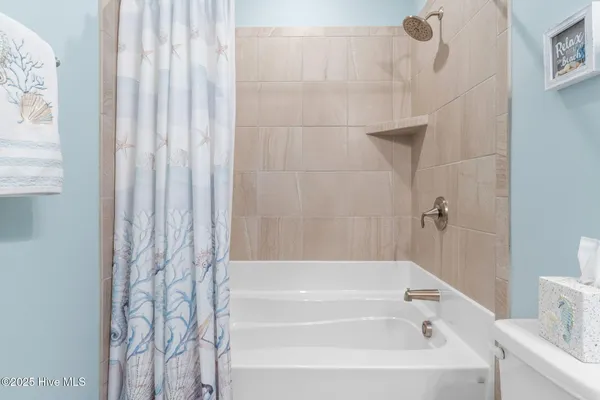 $949,900 | 2393 Red Birch Trail Northeast, Leland, NC 28451