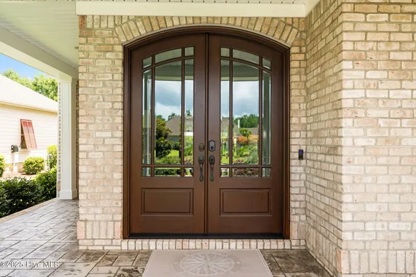 $949,900 | 2393 Red Birch Trail Northeast, Leland, NC 28451