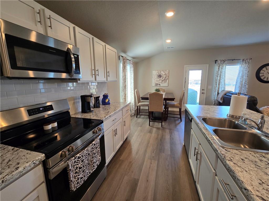 20212 West 194th Street Spring Hill, KS 66083 - Photo 5 of 21