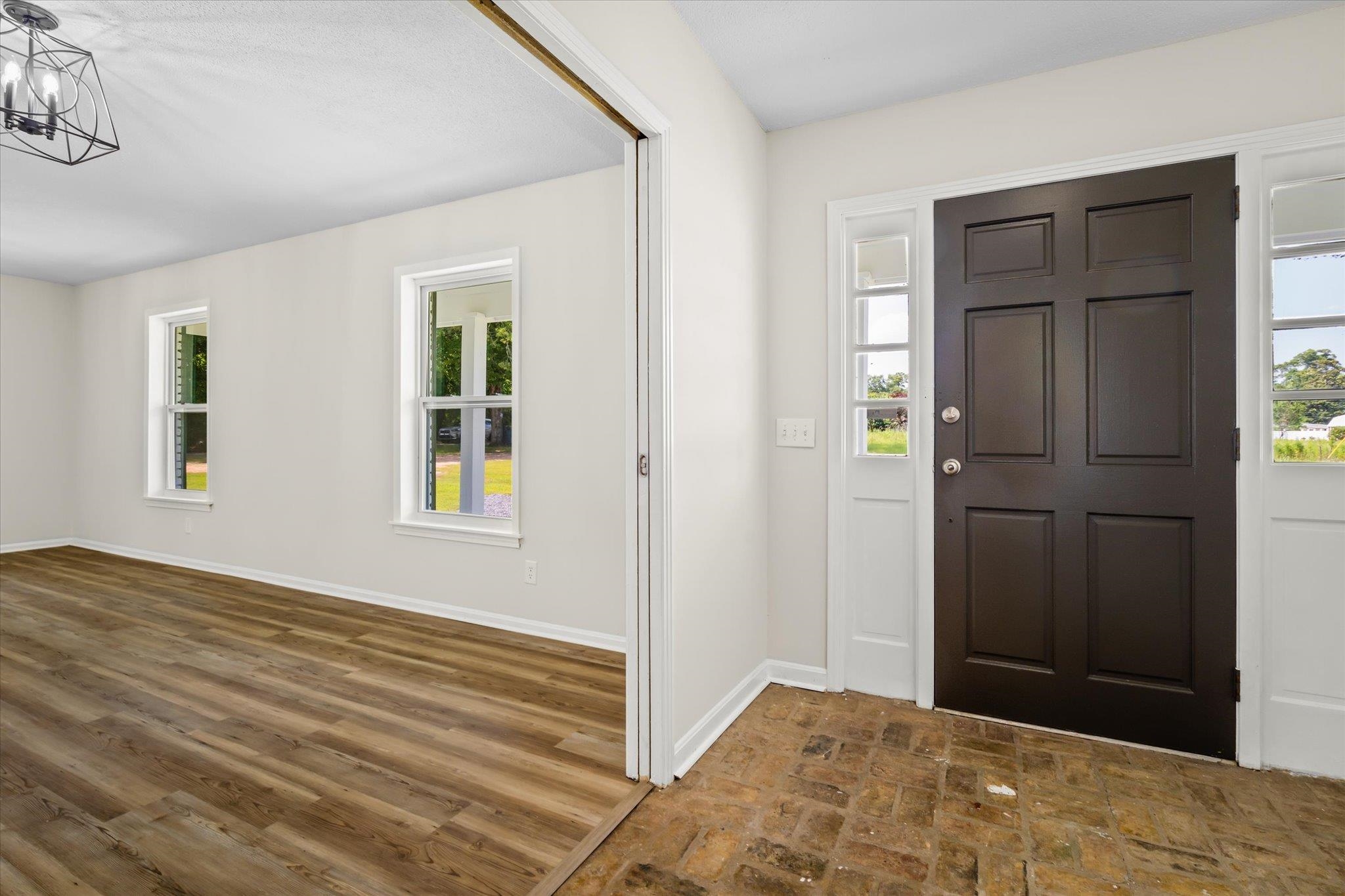 207 West Oak Street Atmore, AL 36502 - Photo 2 of 33