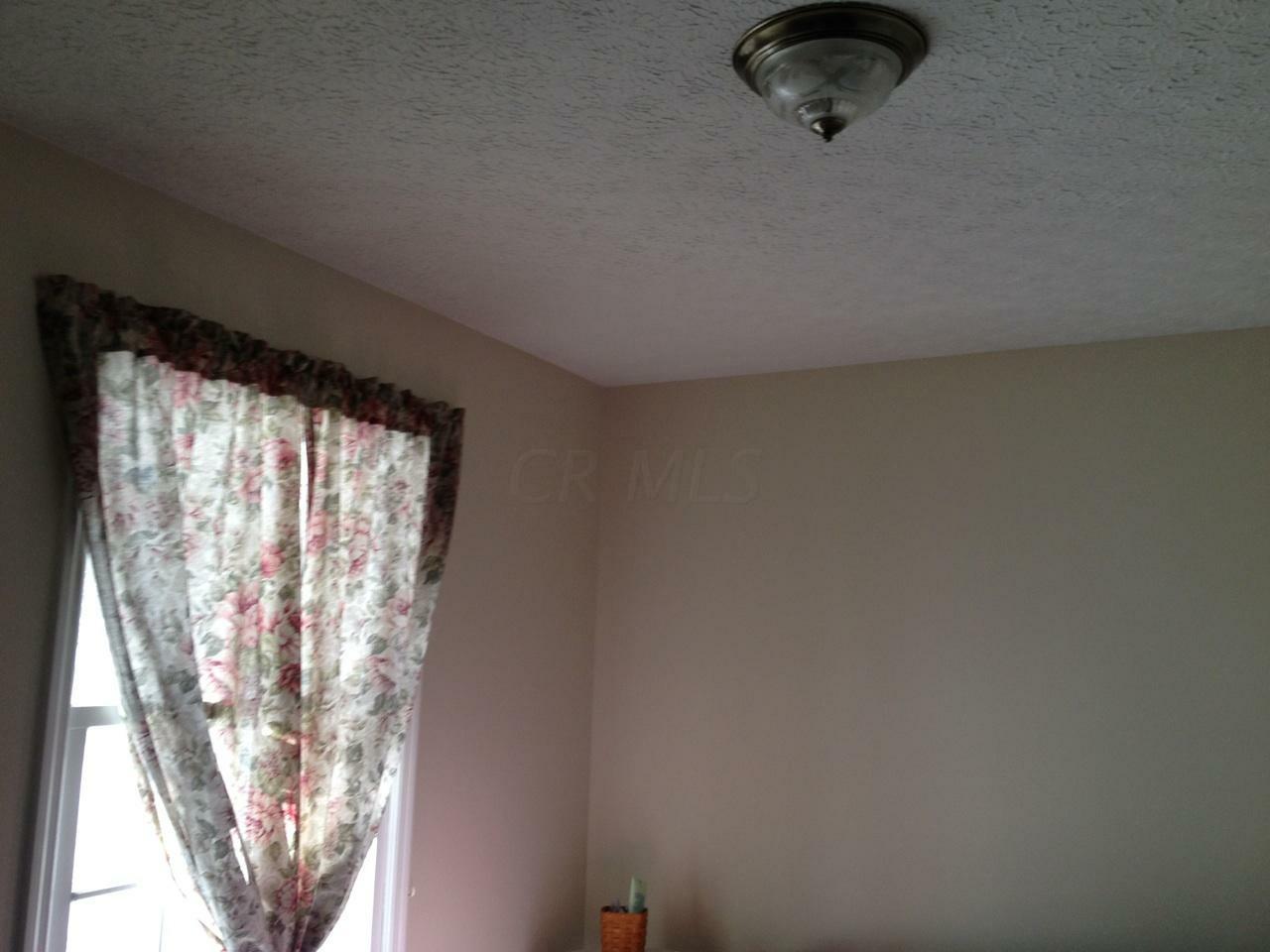 2346 Blue Valley Road Southeast Lancaster, OH 43130 - Photo 8 of 9 Gallery Image 8
