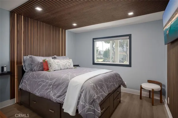 $4,950 | 21142 Surfwood Lane, Huntington Beach, CA 92646