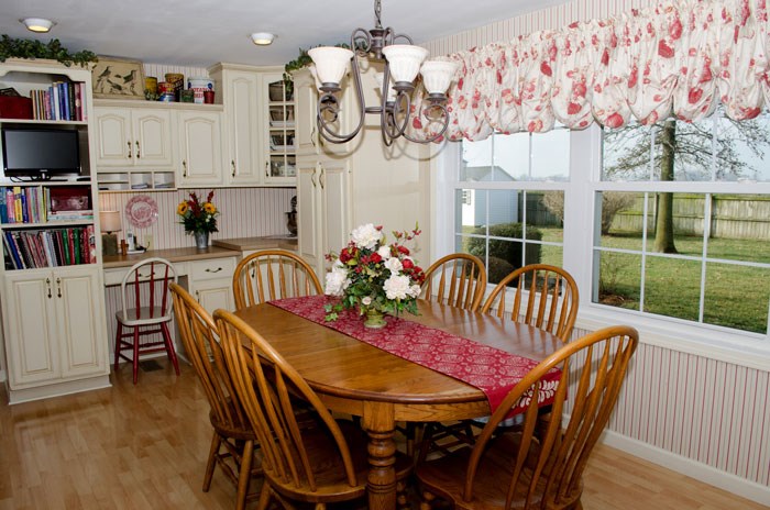 2623 South Henderson Road Vincennes, IN 47591 - Photo 3 of 28 Gallery Image 3