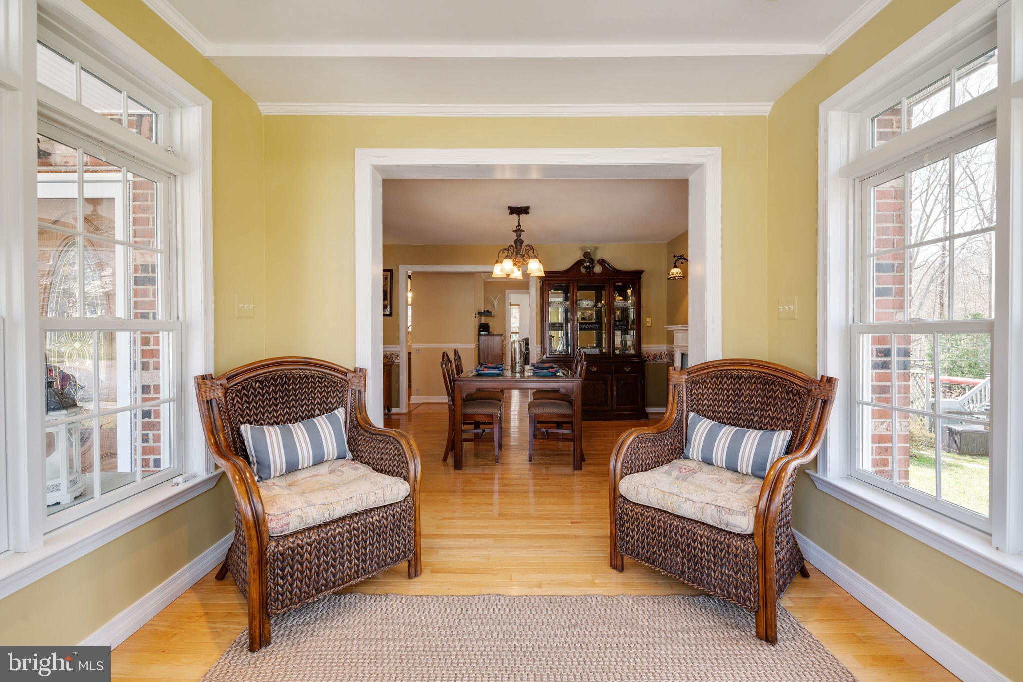 9304 Perglen Road Baltimore, MD 21236 - Photo 5 of 39