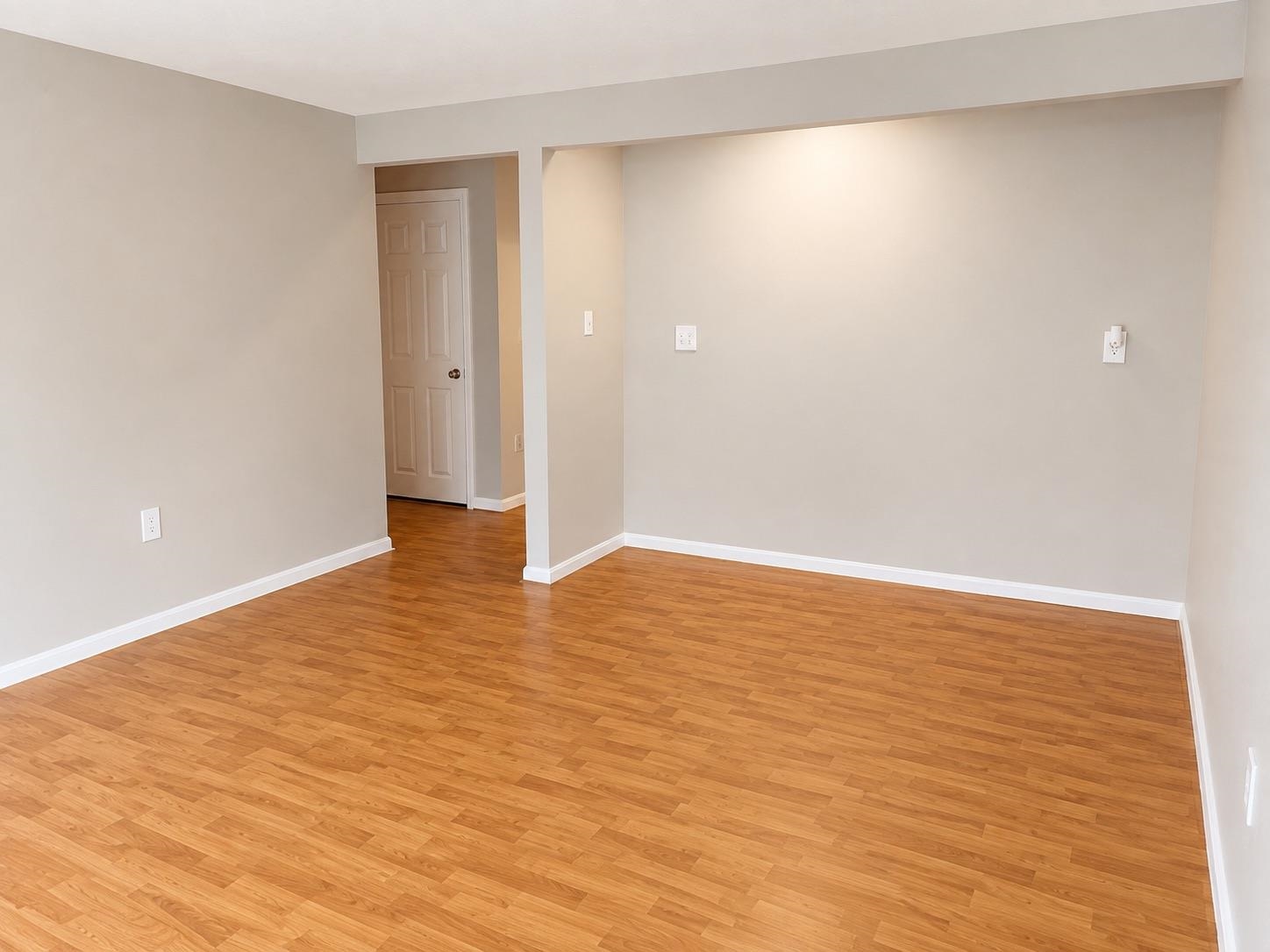 355 Circle Road, Unit UA04 Manchester, NH 03103 - Photo 7 of 34 Gallery Image 7