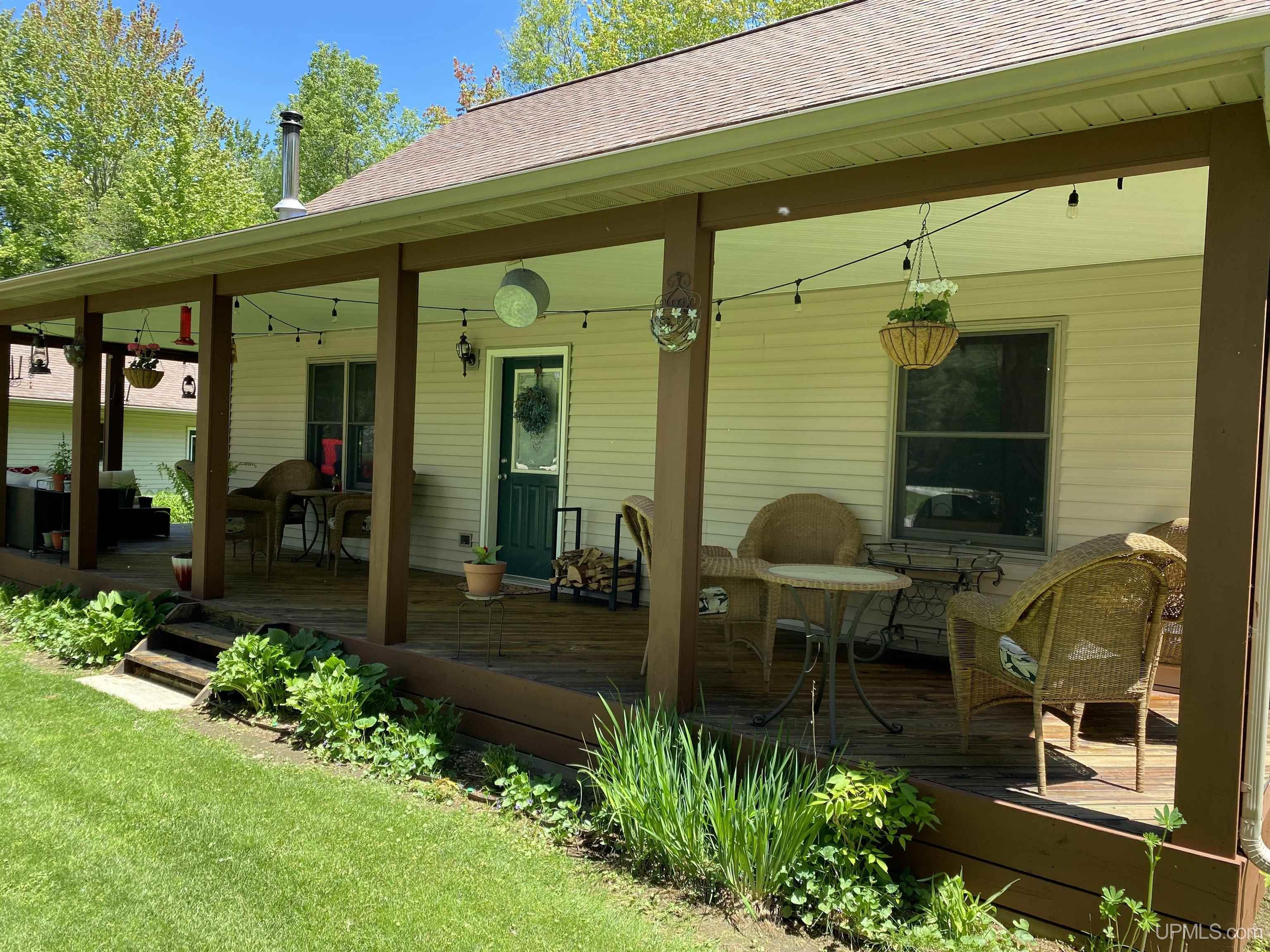 856 River Road Manistique, MI 49854 - Photo 36 of 49