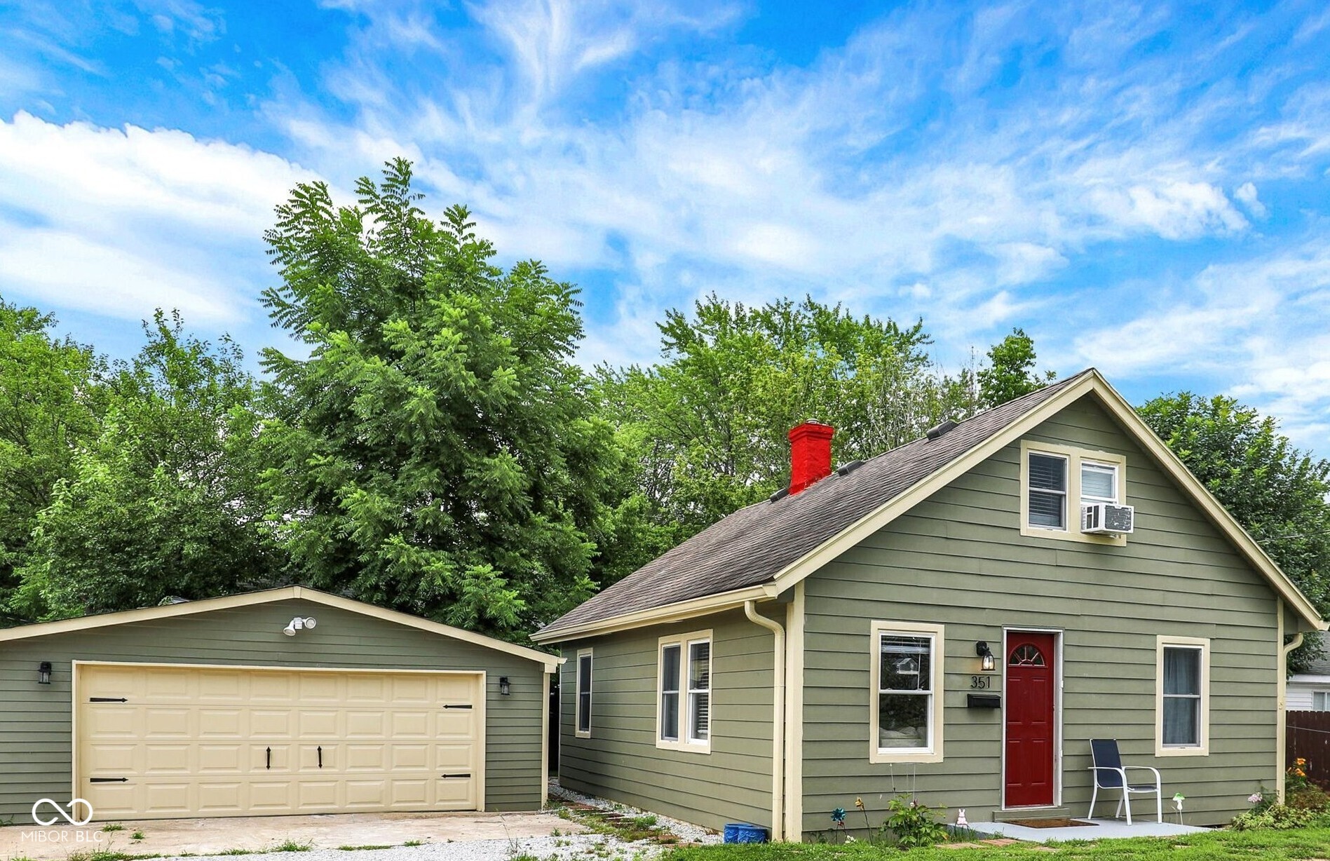 351 Cincinnati Street Franklin, IN 46131 - Photo 1 of 20