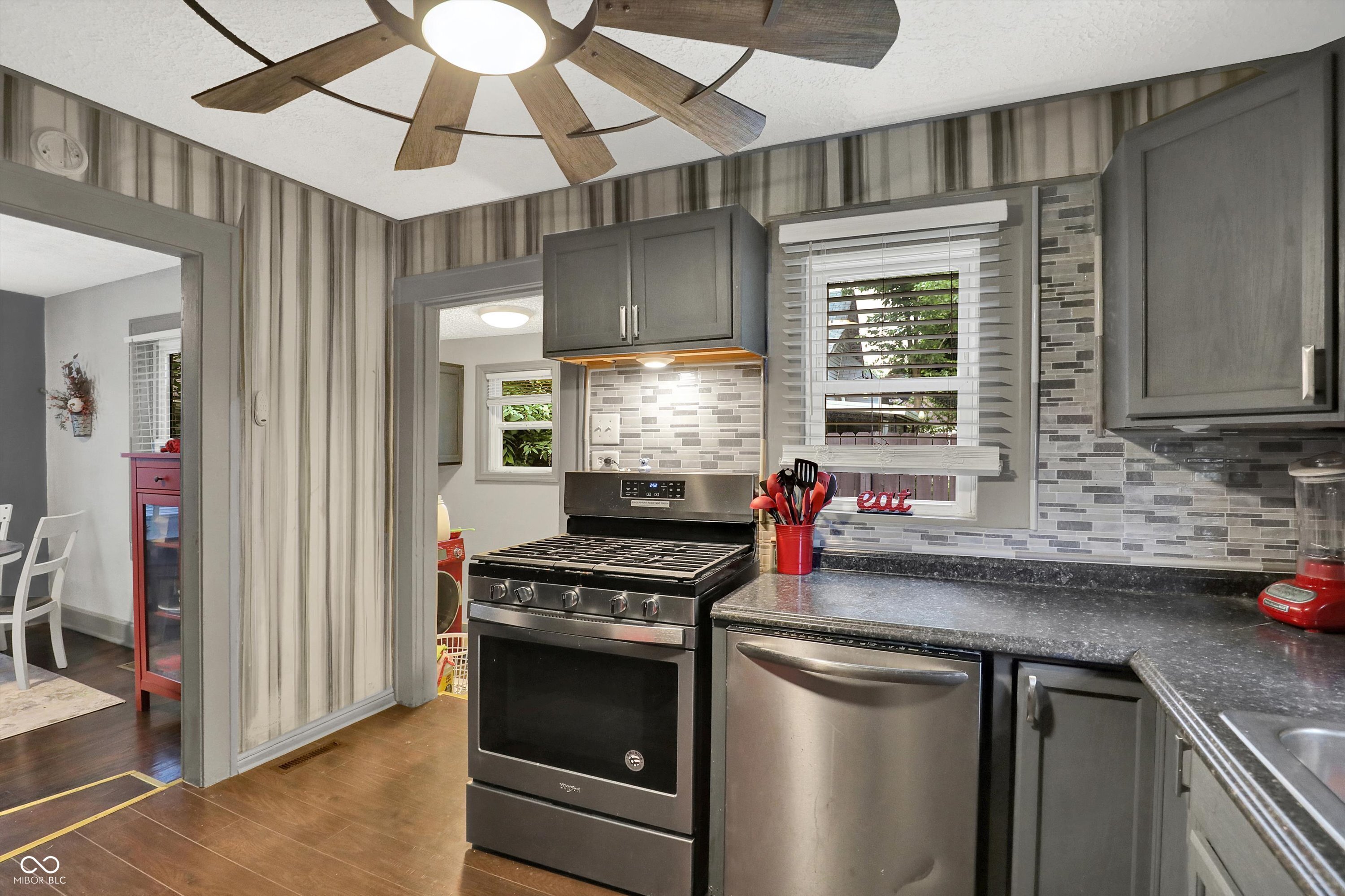 351 Cincinnati Street Franklin, IN 46131 - Photo 10 of 20