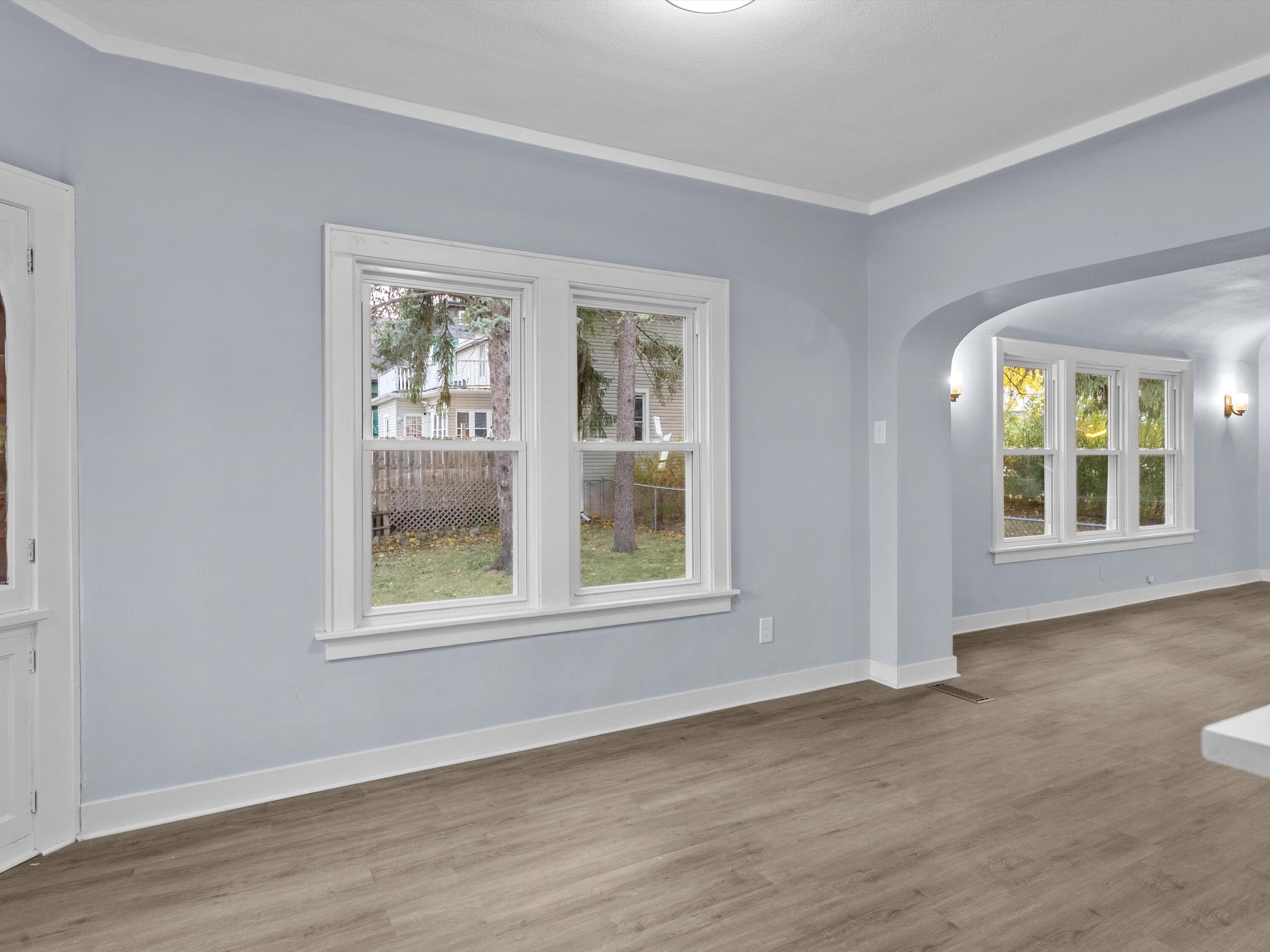 113 South 7th Avenue West Bend, WI 53095 - Photo 11 of 30 09-009_2660334_01584