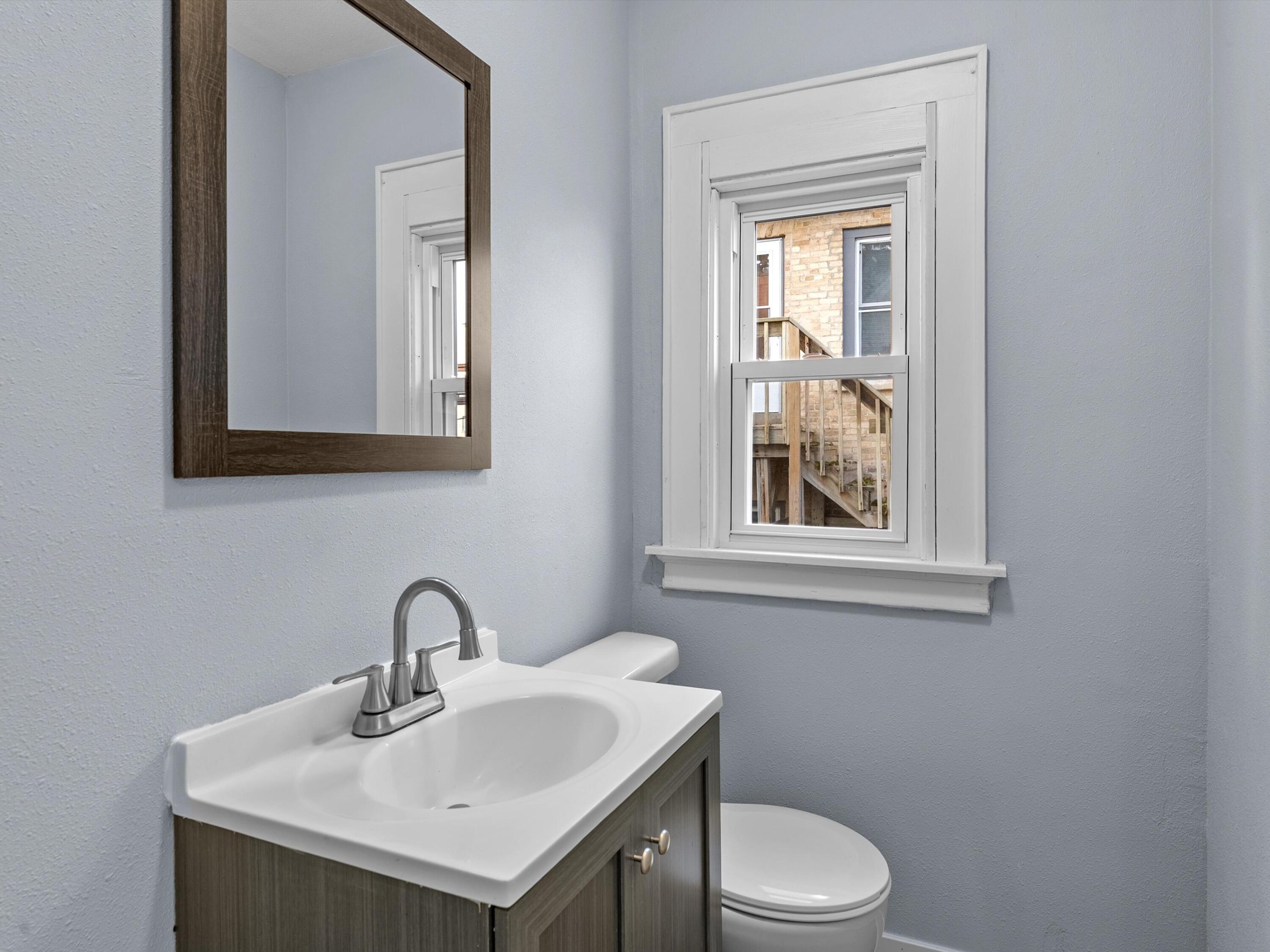 113 South 7th Avenue West Bend, WI 53095 - Photo 15 of 30 12-012_2660334_01601