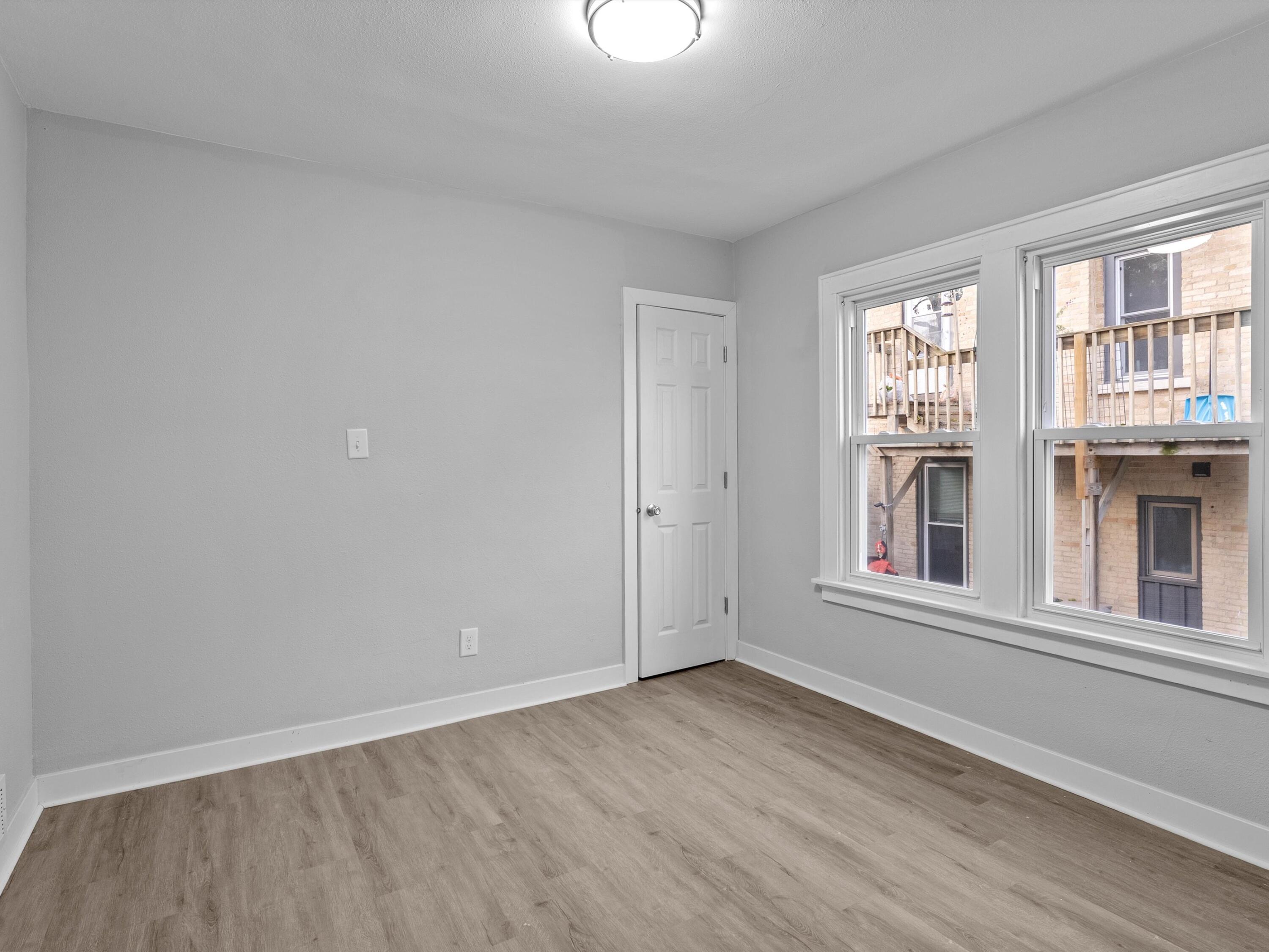 113 South 7th Avenue West Bend, WI 53095 - Photo 16 of 30 13-013_2660334_01604