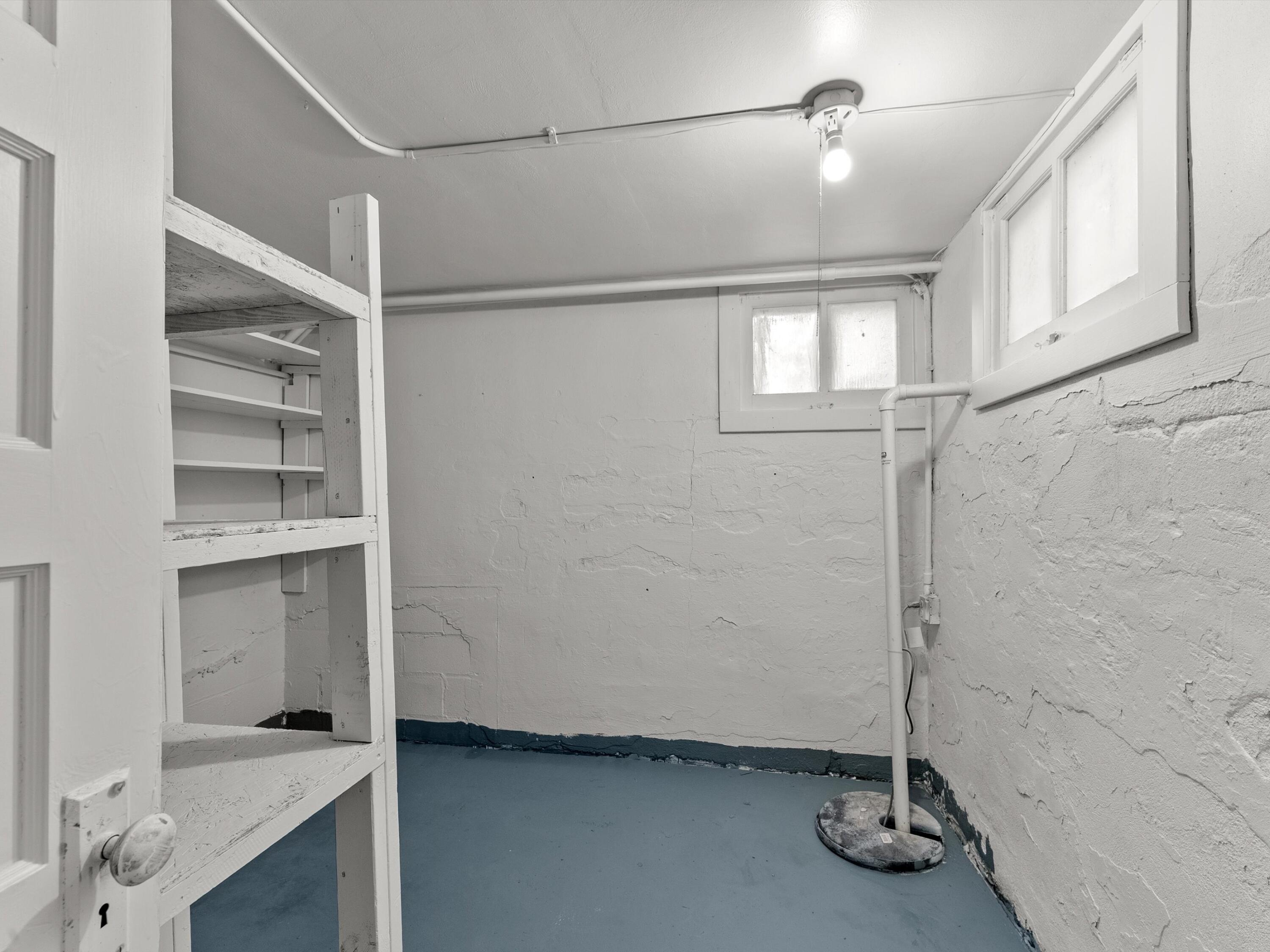 113 South 7th Avenue West Bend, WI 53095 - Photo 24 of 30 20-020_2660334_01639