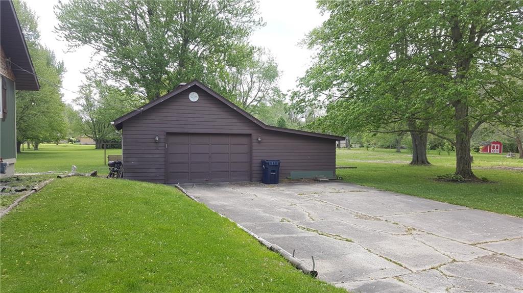 513 East Hartman Road Anderson, IN 46012 - Photo 3 of 19 Gallery Image 3