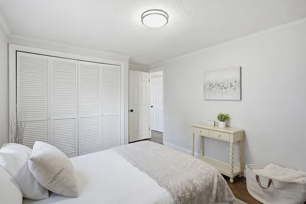 $319,900 | 126 Windemere Street, Springfield, MA 01104