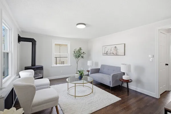 $319,900 | 126 Windemere Street, Springfield, MA 01104