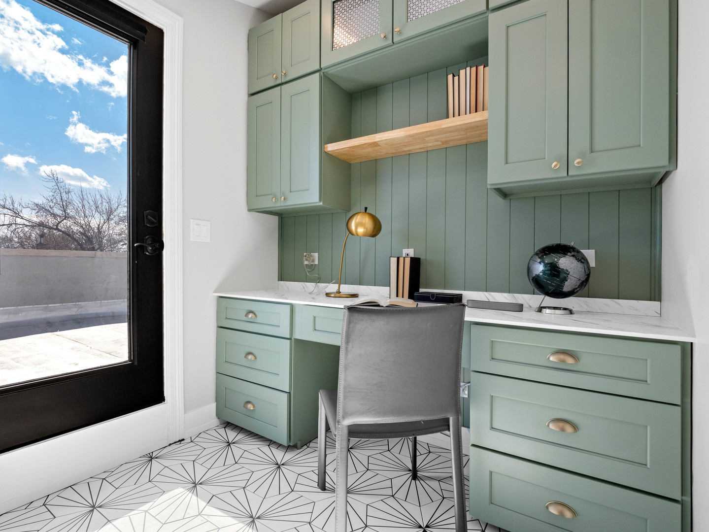 2219 North Campbell Avenue, Unit 2S Chicago, IL 60647 - Photo 8 of 8