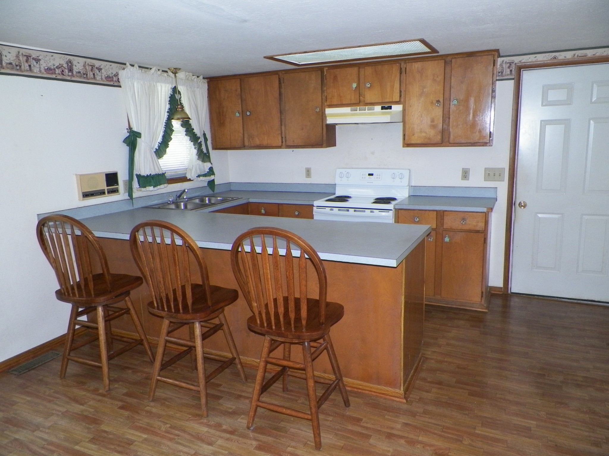 1067 Carthage Road Red Boiling Springs, TN 37150 - Photo 5 of 11