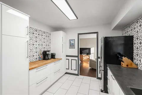 $299,000 | 611 East 90th Street, Kansas City, MO 64131