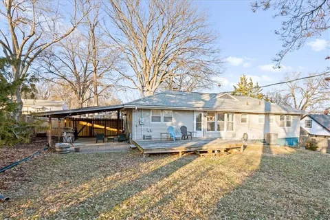 $299,000 | 611 East 90th Street, Kansas City, MO 64131