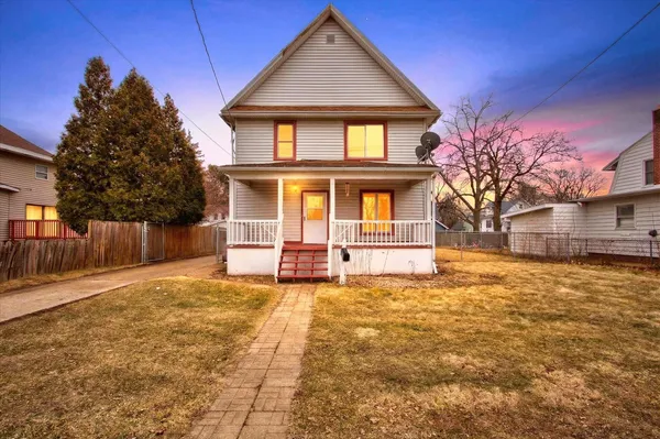 $199,900 | 1145 Prairie Avenue, Beloit, WI 53511