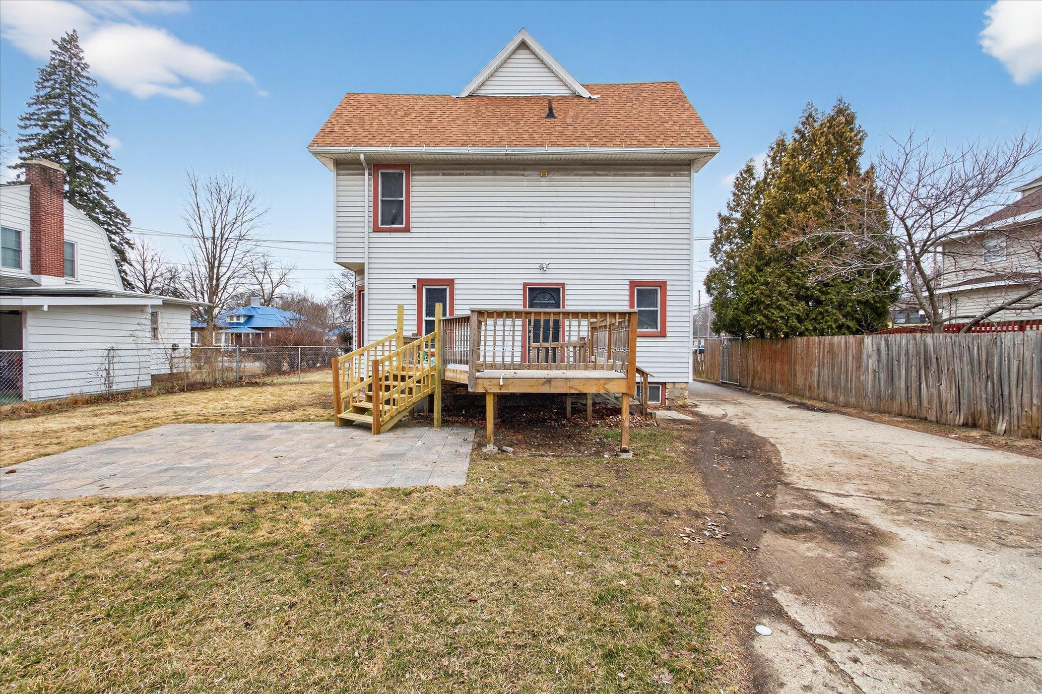 1145 Prairie Avenue Beloit, WI 53511 - Photo 39 of 45