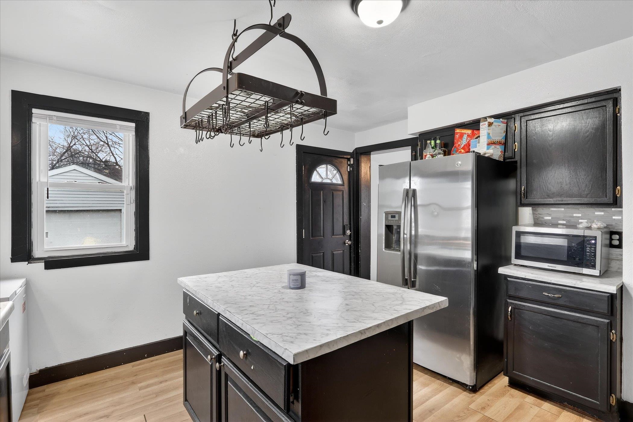 1145 Prairie Avenue Beloit, WI 53511 - Photo 10 of 45