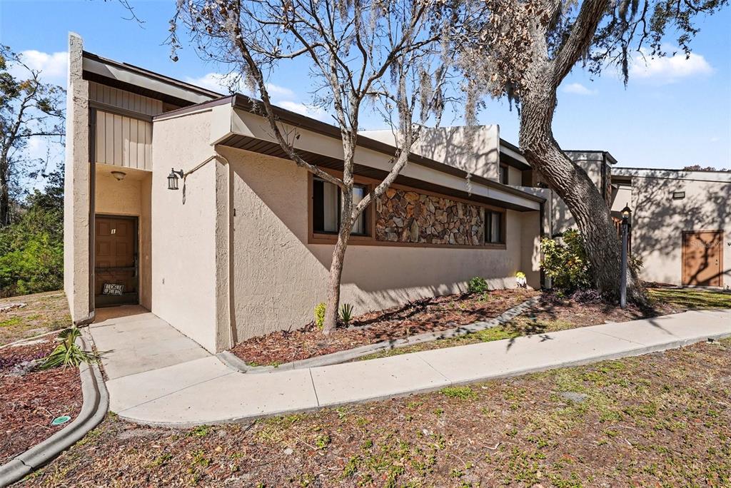 7104 Kirsch Court, Unit 1 New Port Richey, FL 34653 - Photo 3 of 31