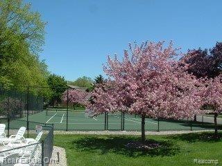 1863 Jenny Lane Rochester, MI 48309 - Photo 6 of 24 Sub Tennis courts