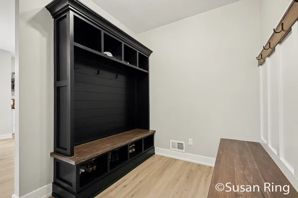 $874,900 | 7290 Crossridge Drive Southeast, Grand Rapids, MI 49512