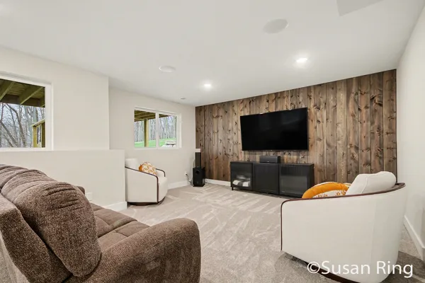 $874,900 | 7290 Crossridge Drive Southeast, Grand Rapids, MI 49512