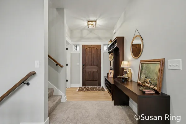 $874,900 | 7290 Crossridge Drive Southeast, Grand Rapids, MI 49512