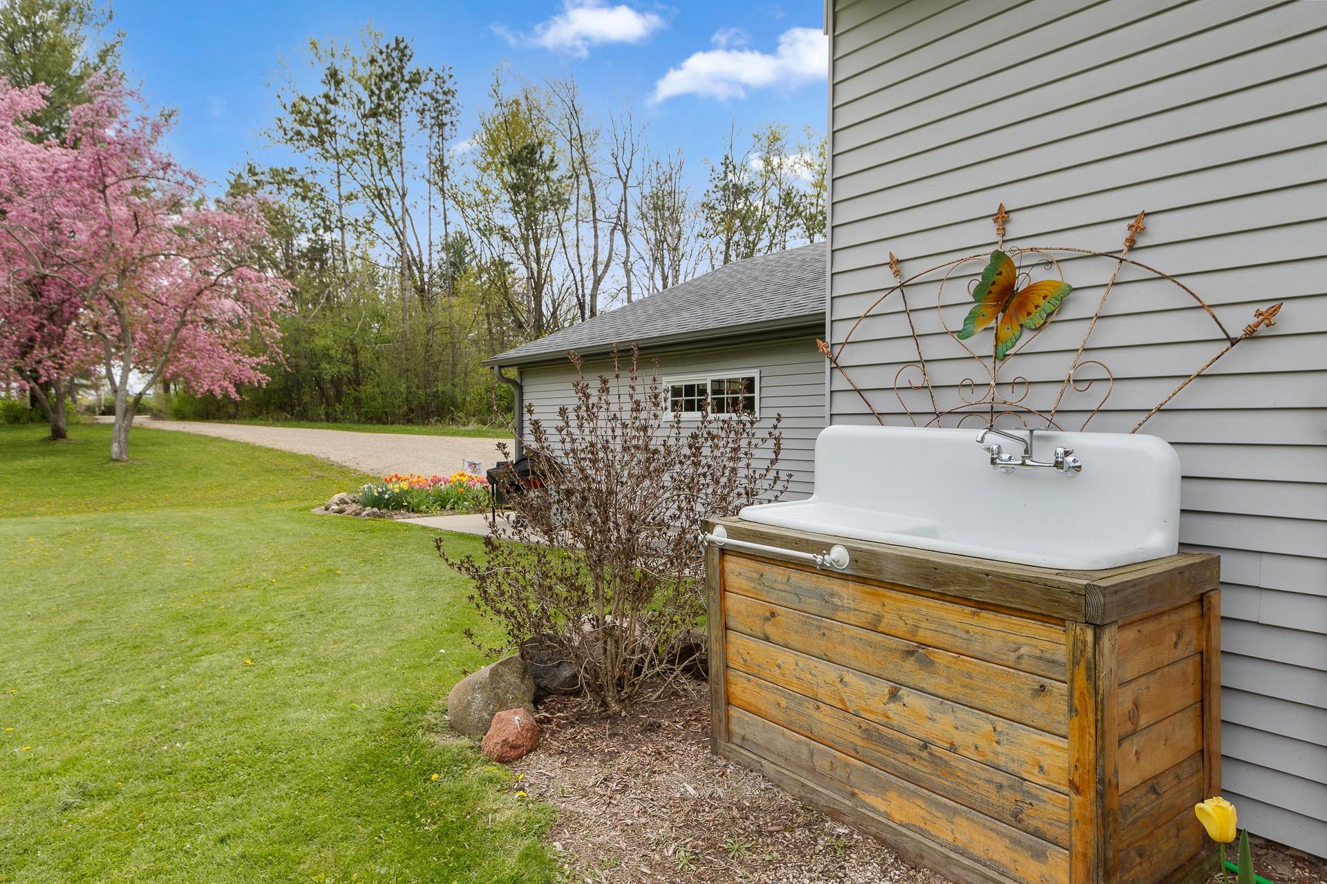 W5472 County Road B Rio, WI 53960 - Photo 60 of 84