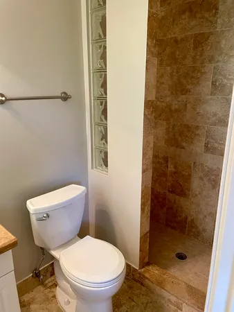 $2,200 | 101 North Lakeside Drive, Unit 1, Lake Worth Beach, FL 33460