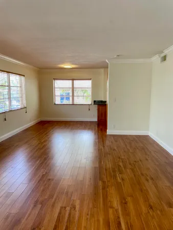 $2,200 | 101 North Lakeside Drive, Unit 1, Lake Worth Beach, FL 33460