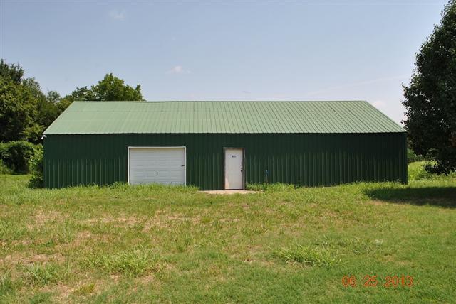 5405 West Bellar Road Adams, TN 37010 - Photo 3 of 8 Storage